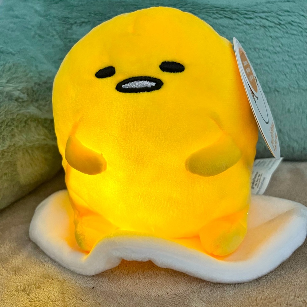 Squishmallow Sanrio Gudetama 6”
